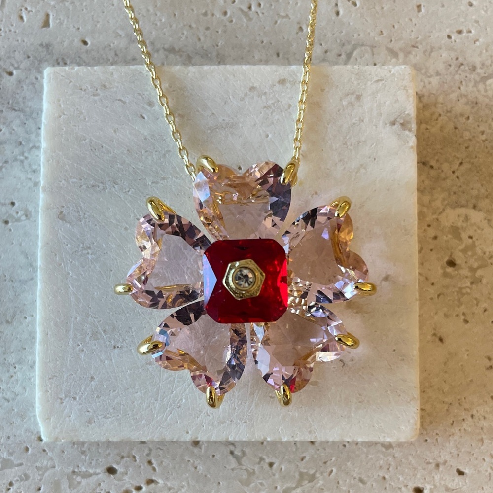 Swarovski Red Crystal Flower Necklace Statement Floral Pendant Gold Tone Jewelry